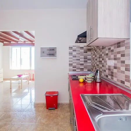 Apartament Claudia Beach * Puerto del Carmen (Lanzarote)
