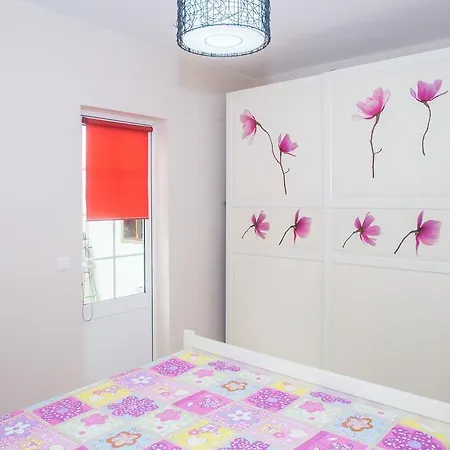 Apartament Claudia Beach Apartment *