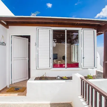 Daire Apartament Claudia Beach Puerto del Carmen (Lanzarote)